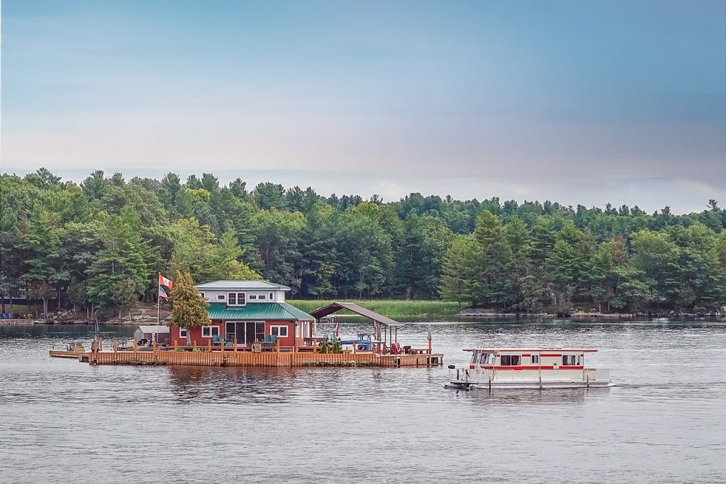 Comment choisir la bonne porte blindée pour votre Tiny House